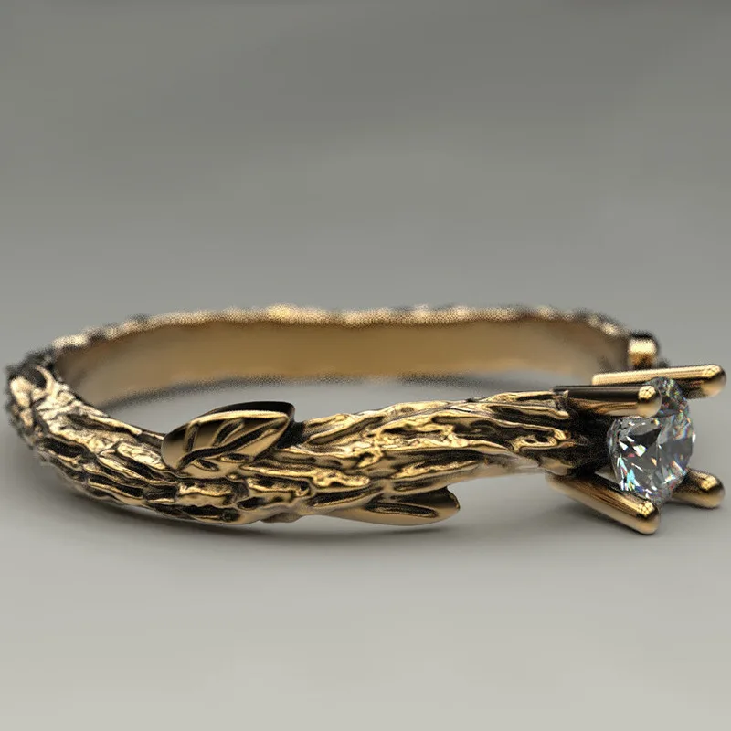 

Vintage Gold Plated Carved Leaf Ring Women Anniversary Ring Cocktail Party White Zircon Bridal Wedding Ring Retro Jewelry