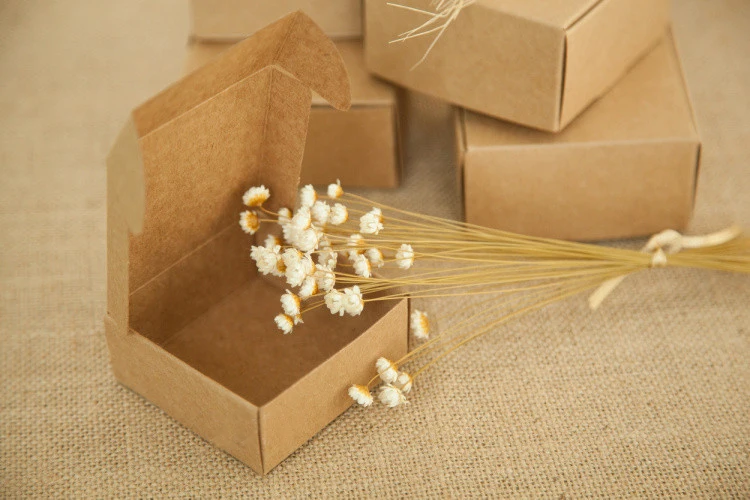 

500pcs 9*6.5*3cm Aircraft Brown Gift Packaging Kraft Paper Box For Jewelry\Wedding\Candy\Crafts\Handmade Soap Packing boxes