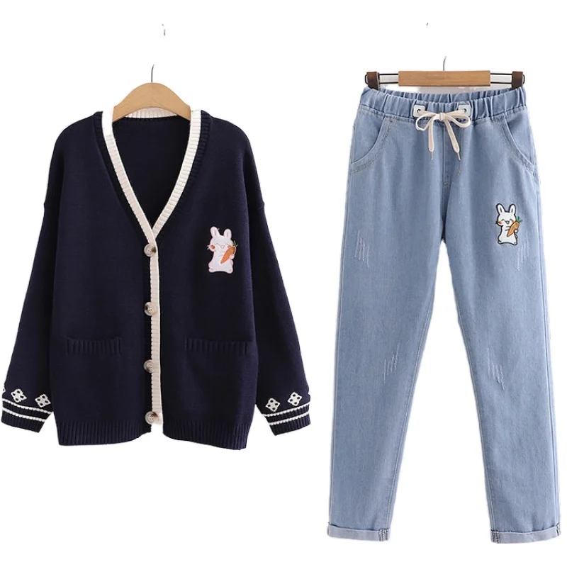 

2021 Winter Women Two Piece Set Cartoon Embroidery V-neck Knitted Cardigan And Elastic Waist Embroidery Denim Pants Sets