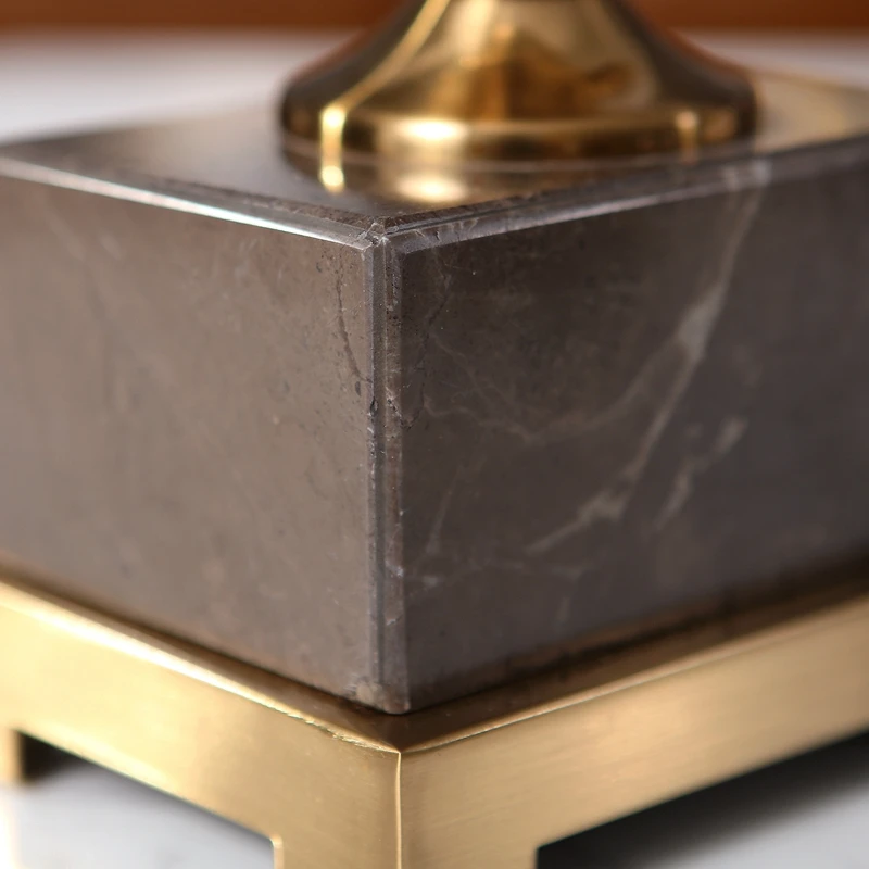 Современное золотистое металлическое украшение в виде шара Ремесленная