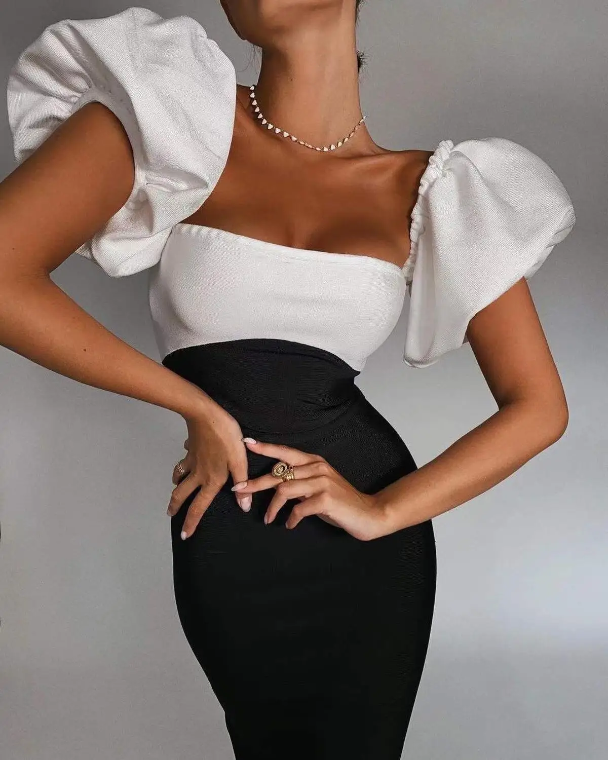 

Hot Sale Women Winter Sexy Off Shoulder Patchwork Midi Bodycon Bandage Dress 2021 Elegant Evening Party Club Dress Vestidos