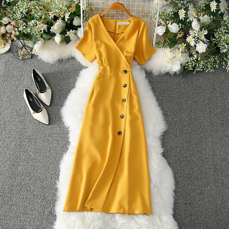 

High-cooled women's dress temperament V-neck mature goddess Fan waist thin row buckle retro over-knee mid-length skirt