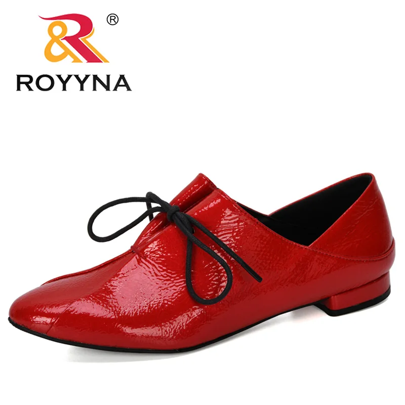 ROYYNA 2019 New Designer Fashion Shoes Women Casual Point Toe Loafers Working Ladies Outdoor Walking Party Pumps Feminimo | Обувь