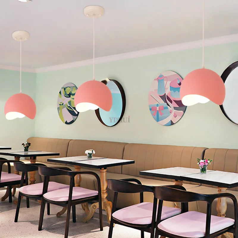 Маленькая люстра односторонний магазин деловая личность креативный ресторан