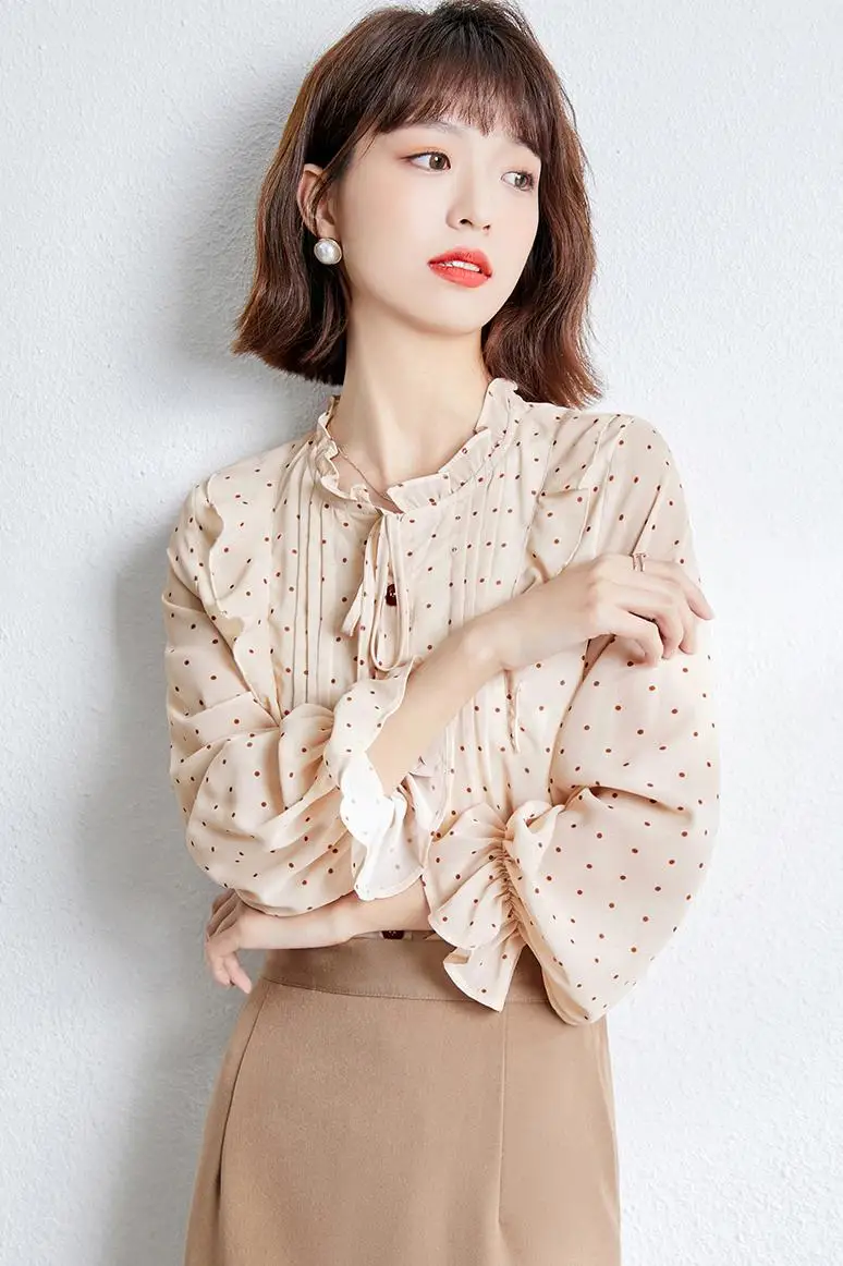 

COIGARSAM French Style Full Sleeve Shirt Womens tops New Vintage Chiffon Polka Dot Women shirts 1087