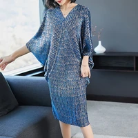 2021 high quality new fashion v collar pleats batwing sleeve loose big size dress for women print clothing vestido