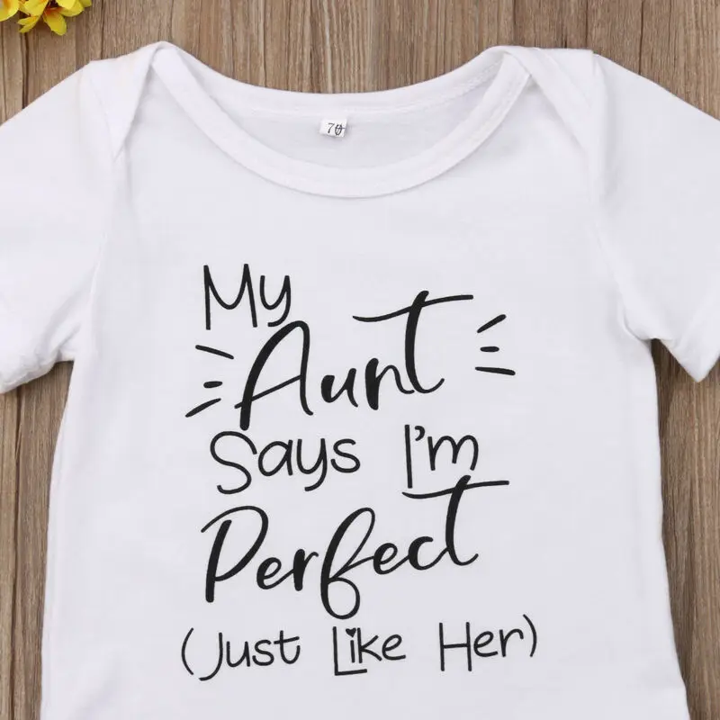 Новинка 2020 года летний хлопковый Боди унисекс с надписью MY AUNT SAYS I'M PERFECT для