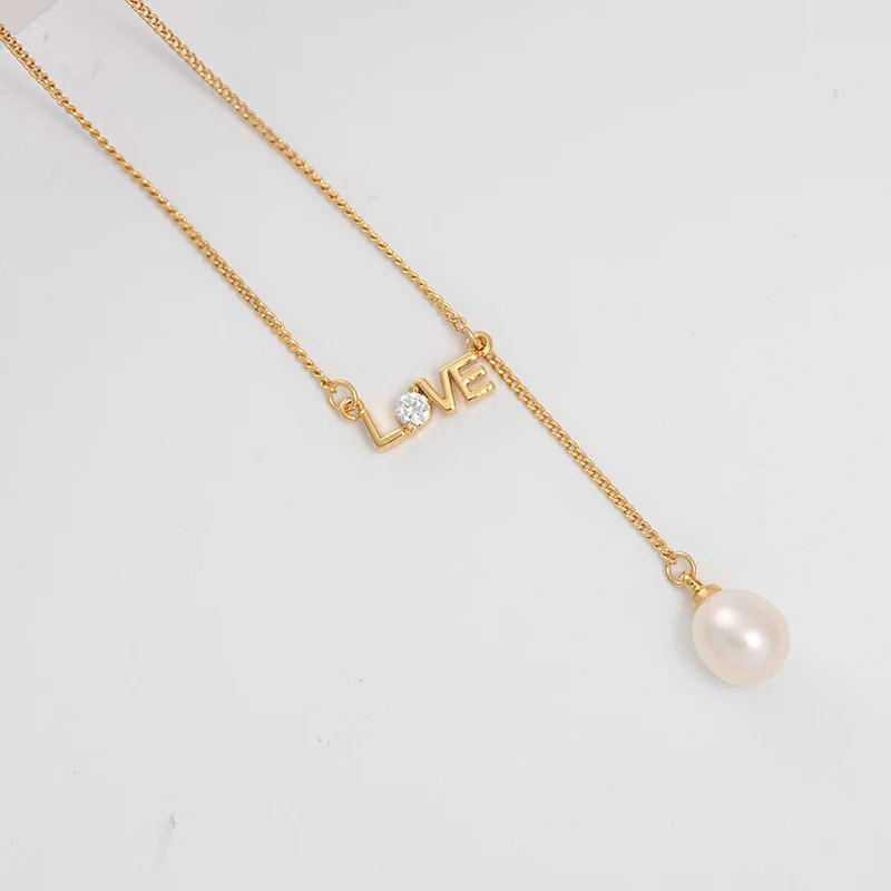 

Women's Fashion 2021 Gold Freshwater Pearl Pendant Necklace Trend For Young Women