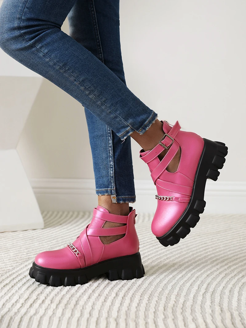 Женские короткие ботинки из лакированной кожи розово-красные блестящие