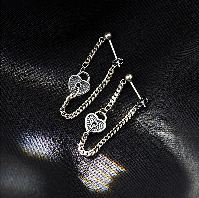 

Trendy Jewelry Heart Earrings Popular Style Metal Alloy Silvery Plating Single Chain Dangle Drop Earrings For Girl Gifts