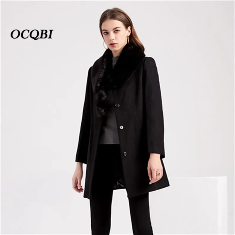 

Coats & Jackets