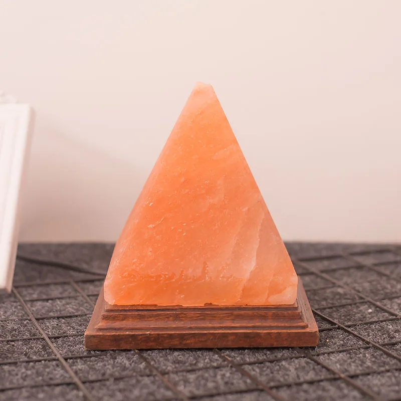 Лампа в виде пирамиды креативный треугольный прикроватный столик с деревянной