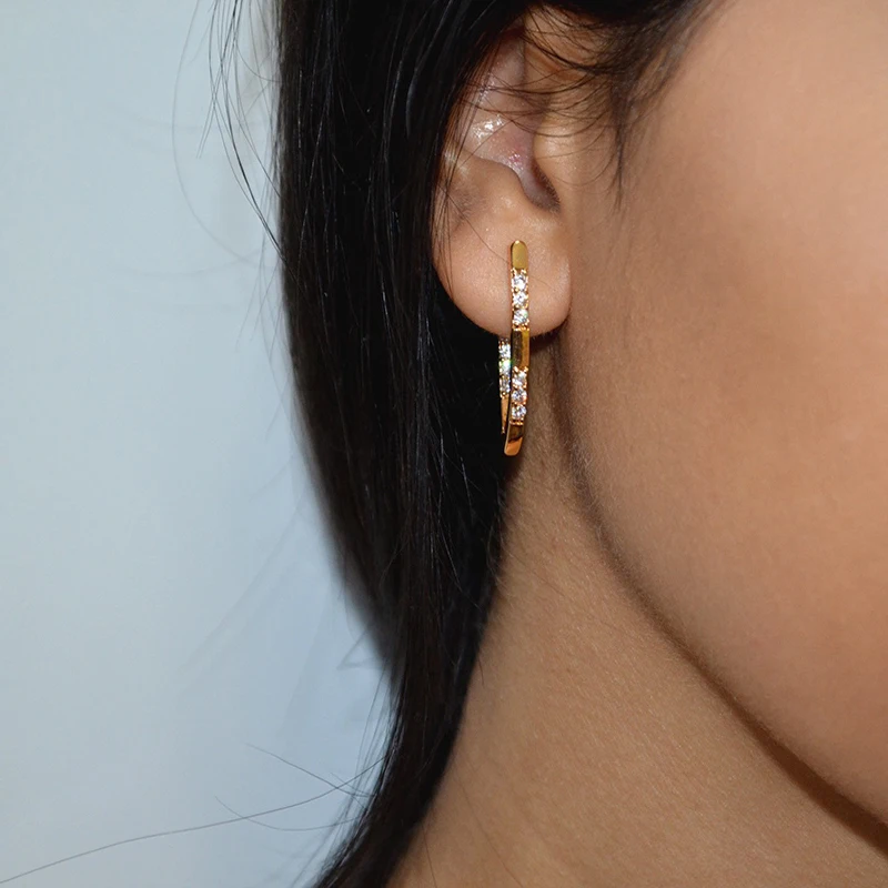MAIKALE простые серьги-гвоздики v-образной формы с вымощенным кубическим цирконием Серебристые золотистые серьги с цирконами для женщин новые модные ювелирные изделия очаровательные подарки