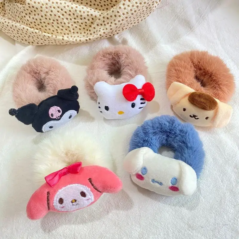 

Мультяшный Sanrio плюшевый Kuromi My Melody Cinnamoroll кавайная плюшевая кукла кольцо для волос аниме плюшевые игрушки для девочек подарок на день рожден...