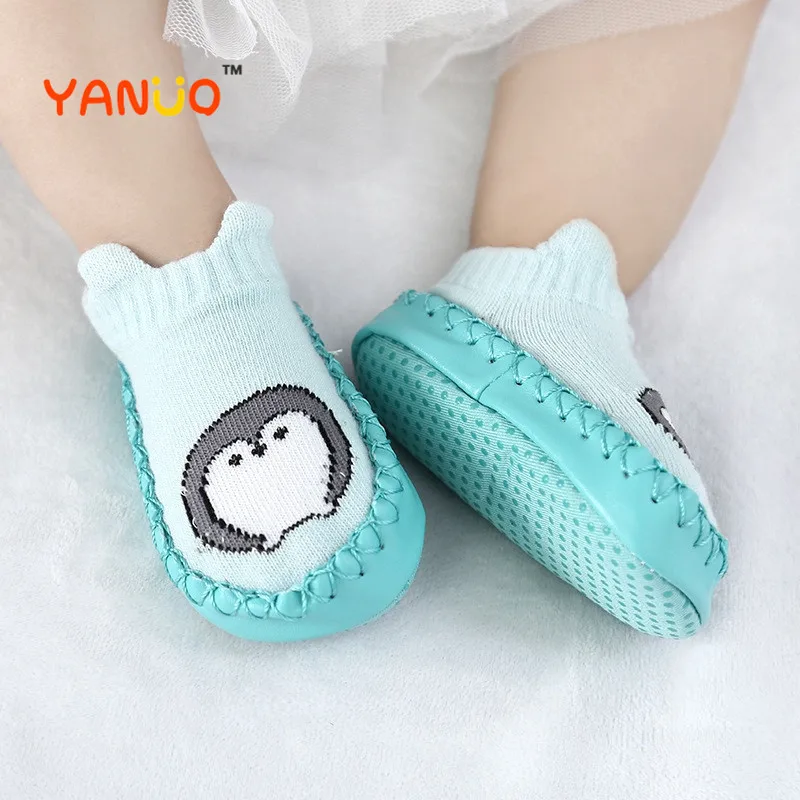 YANUO модные детские носки с рисунками героев из мультфильмов Для детской кожи на