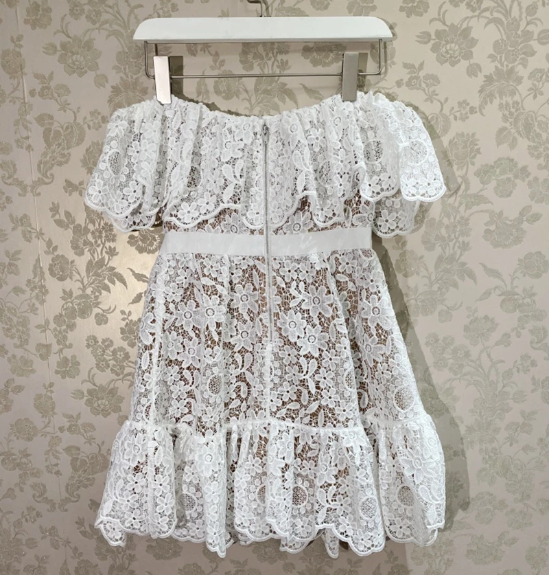 

2021 Summer Woman White Off Shoulder Short Dresses