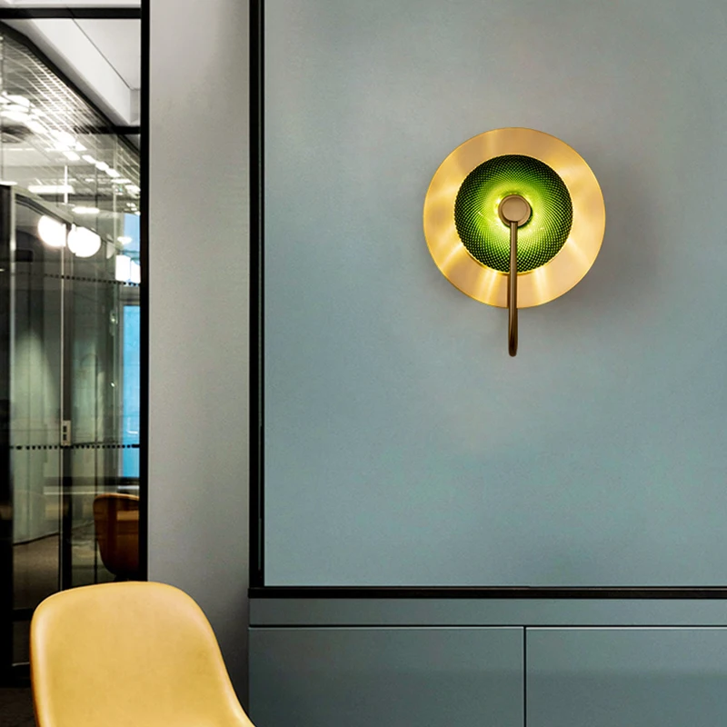 Постмодернистский настенный светильник Креативный дизайн Декорации для шоурума
