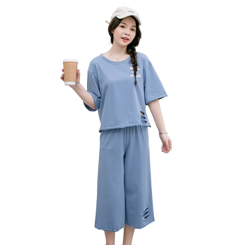 

2021 Mother-daughter Summer Parent-child Suit Round Neck T-shirt + Curled 7-point Pants Two-piece Mommy and Me Clothes