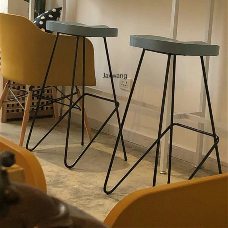 Скандинавские барные стулья под заказ кафе десертный магазин барный стул