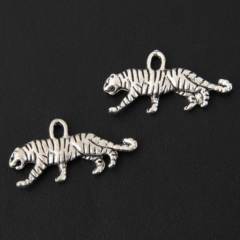 

50pcs Silver Color 22x11mm Tiger Charms Leopard Animal Pendant Fit DIY Jewelry Making Handcrafted Accessories