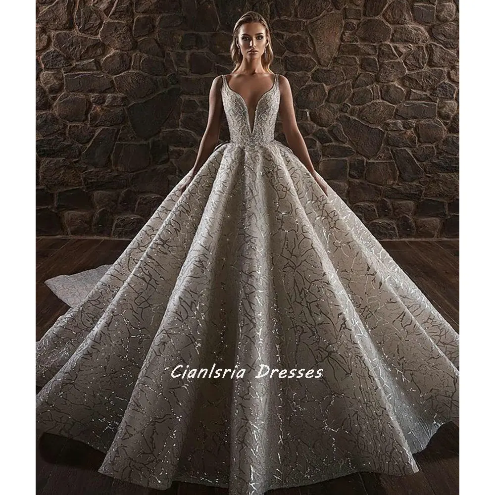 

Gorgeous Shiny Crystal Sequined Lace Dubai Ball Gown Wedding Dress Spaghetti Straps Sleeveless Saudi Arabic Bridal Gowns