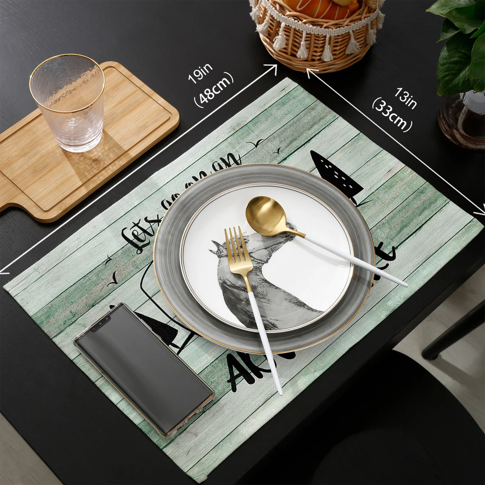 Настольная дорожка и подстилка в стиле ретро с зеленой текстурой древесины для