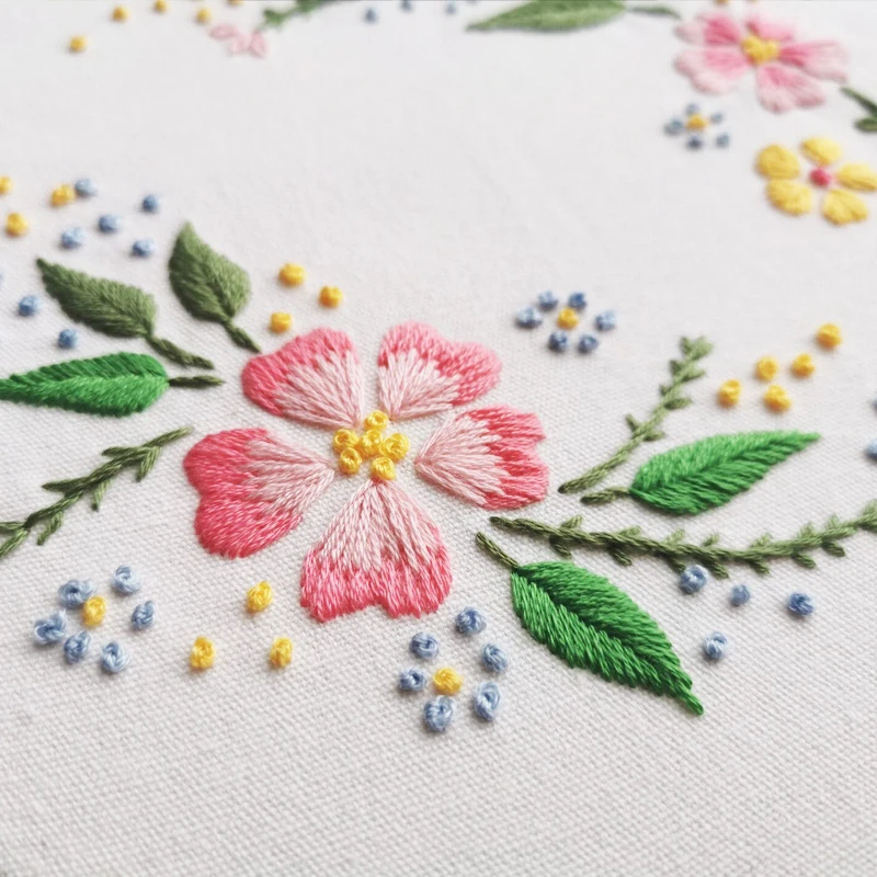 

Handcraft Beginner Embroidery Hoop Needlework Kits Flower Patterns DIY Cross Stitch Punch Needle Kit Wall Hanging Decoration 1Pc