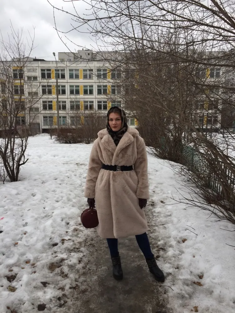 Зимнее женское высококачественное пальто из искусственного кроличьего меха, роскошное длинное меховое пальто, Свободное пальто с отворотом, толстое теплое женское плюшевое пальто больших размеров