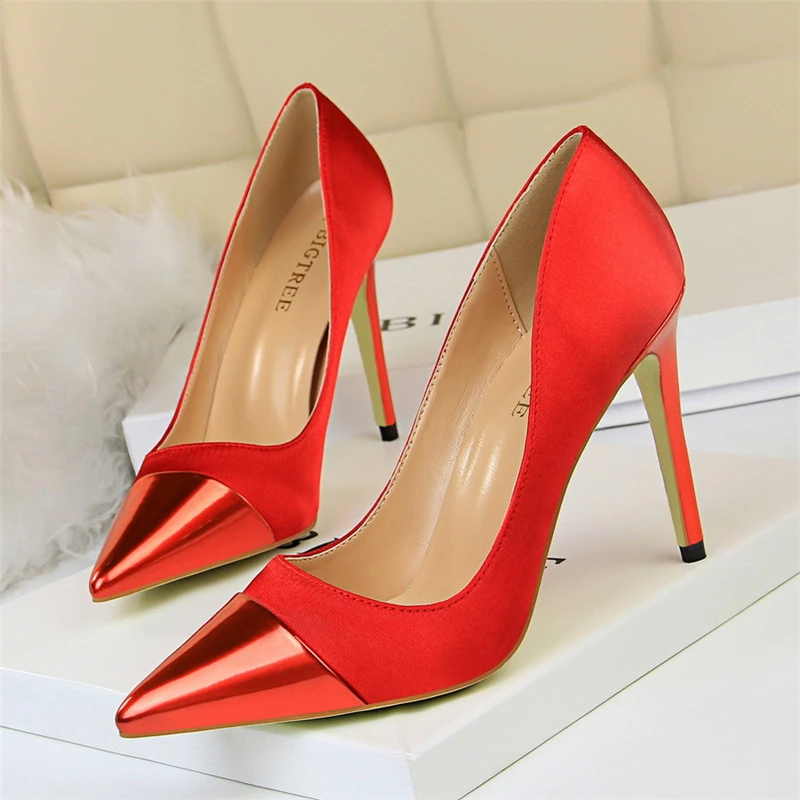 

Patent Leather Silk Thin Heels Office Women Shoes New Arrival Pumps Fashion High Heels Women's Pointed Toe Shallow Sexy Shoes 40