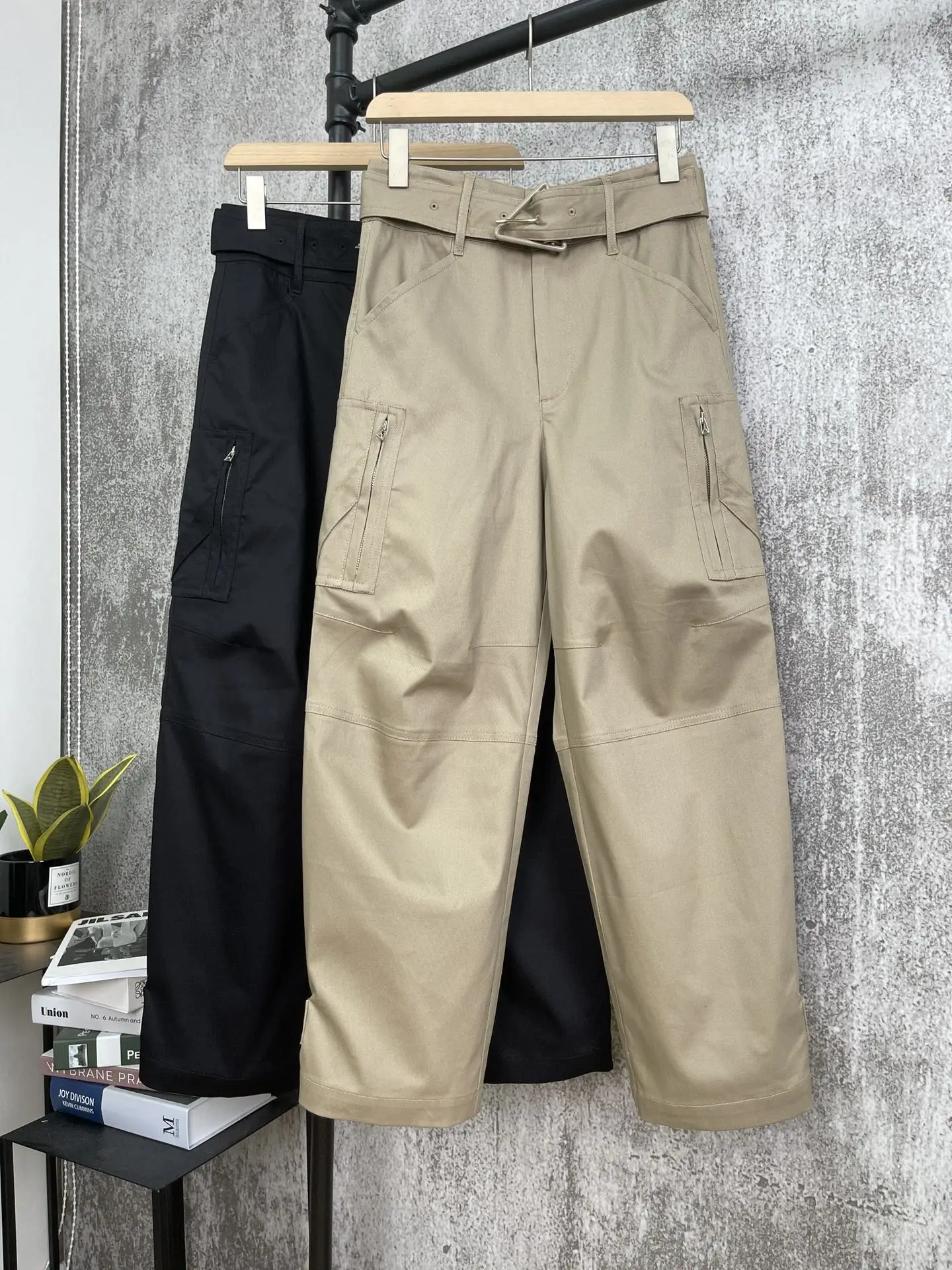 

women 2021 fashion new loose belt cargo trousers 0317