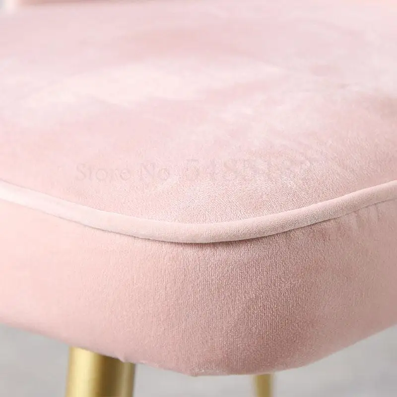 Скандинавский обеденный стул красный из сетчатой ткани фланелевый простой