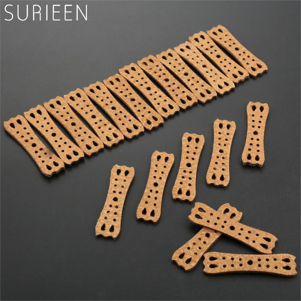 

Brown 20pcs Slingshot Pouches Microfiber Leather with Multi Hole Outdoor Hunting Catapult Rubber Band Accessories 58mm*12mm*16mm
