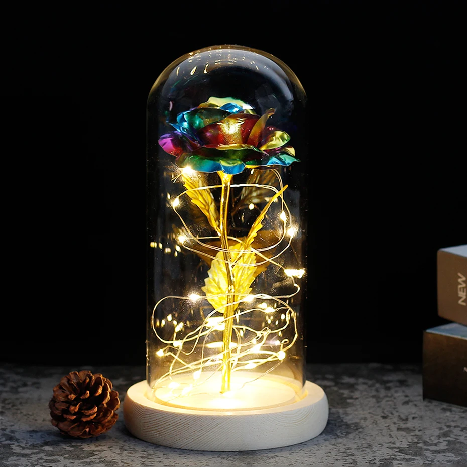Красота и с рисунком из мультфильма Красавица Чудовище в виде красных роз фляга а