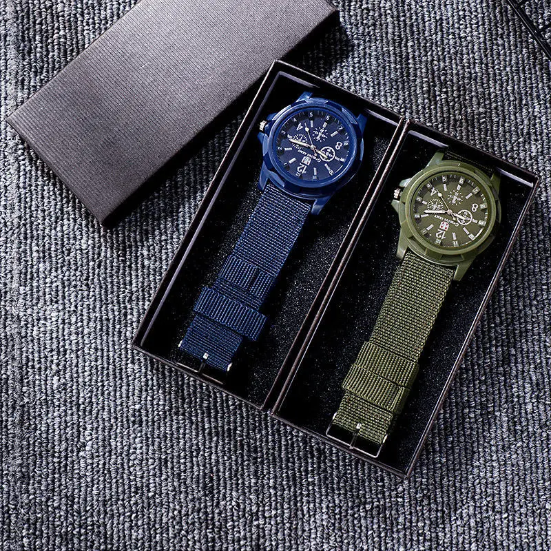 

Korean Fashion Led Seven Colors Noctilucent Silicone Watrproof Watch Diamond-Embedded Watch Men and Women Student Girlfriends