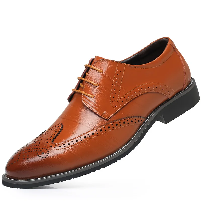 

High Quality Classic Leather Men Brogues Shoes Lace-Up Bullock Business Dress Men Oxfords Shoes Male Formal Shoes New