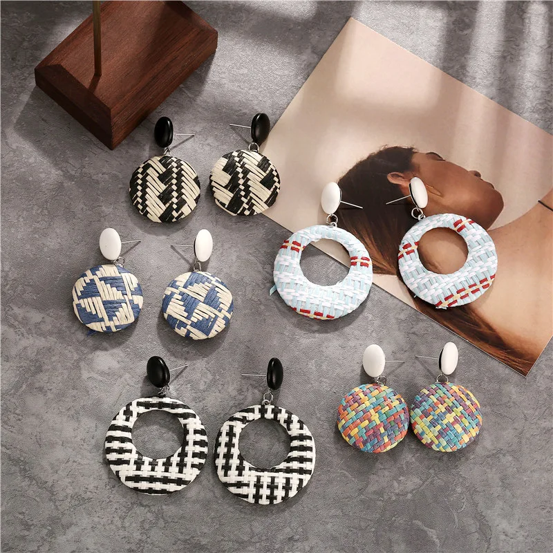 

Bohemian Women Handwoven Round Rattan Stud Earrings Jewelry Vintage Elegant Personality Colorful Earrings Femme Party Jewelry