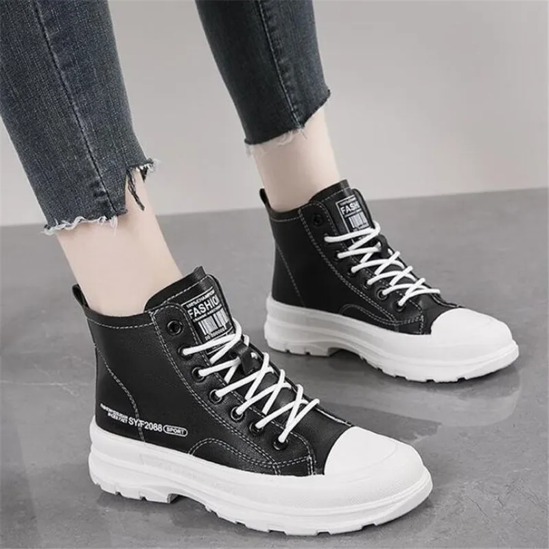 

Designer Riding boots women autumn and winter 2020 new all-match casual women's boots fashion platform lace-up shoes Loafers