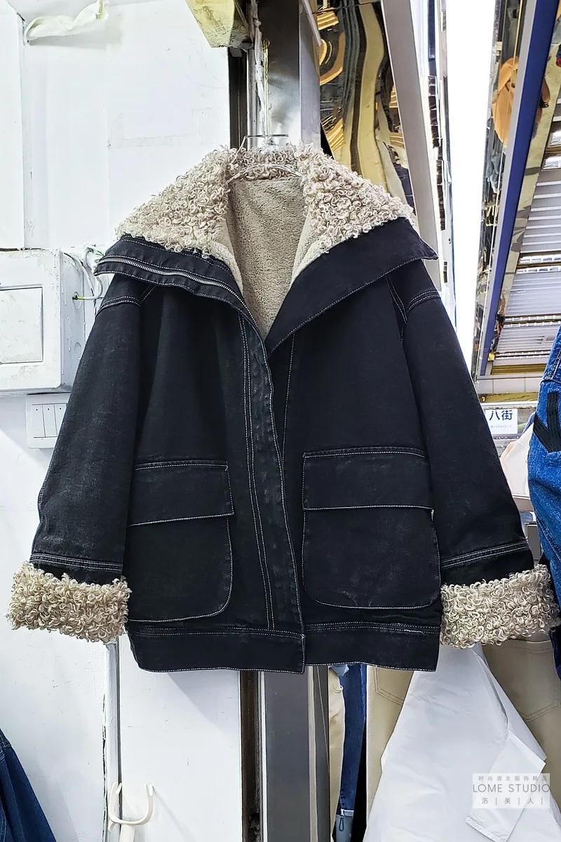

ZCSMLL 2021 Winter New Black Big Lapel Denim Jacket Women Loose Lamb-like Wool Plus Velvet Thick Cotton Padded Coat
