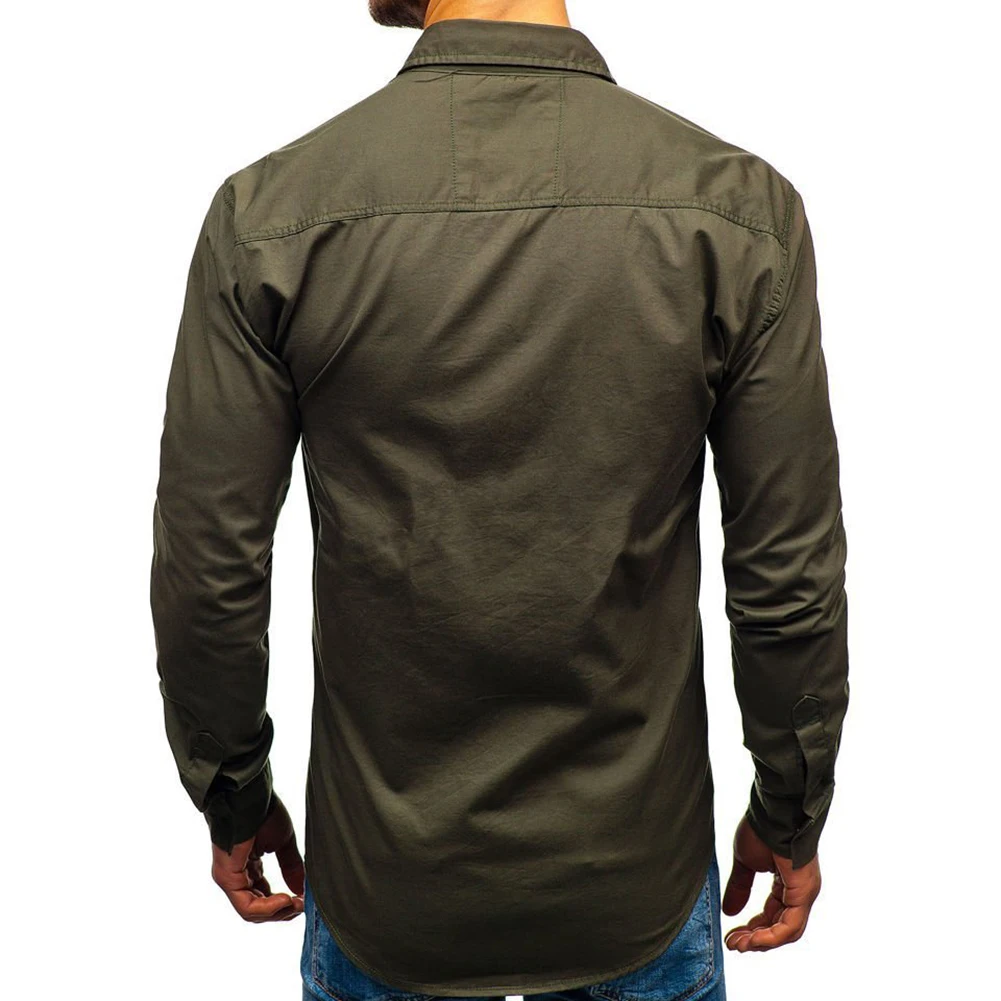 Мужская рубашка с длинными рукавами однотонная приталенная на пуговицах
