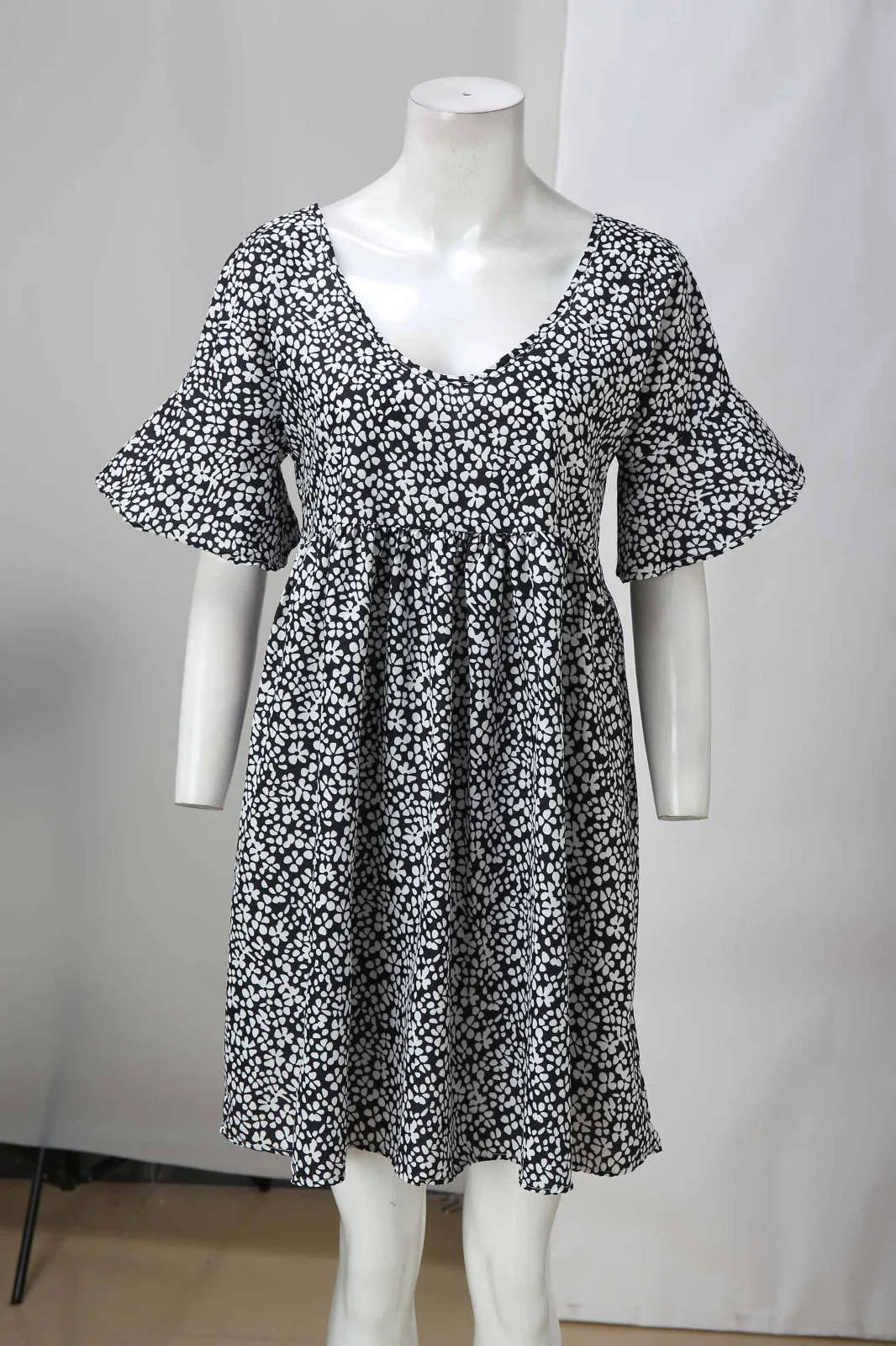 

Vintage Bohemian Women Summer Dress Loose Floral Print Beach Dress Casual Short Sleeve A-line Boho Mini Dress Vestido De Mujer