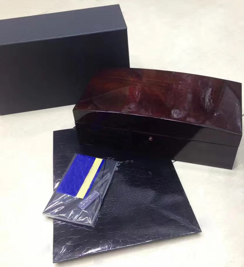 

VC Original Watch box Vacher C Maltese Across the World Series Packaging Box Counter Original Storage Box