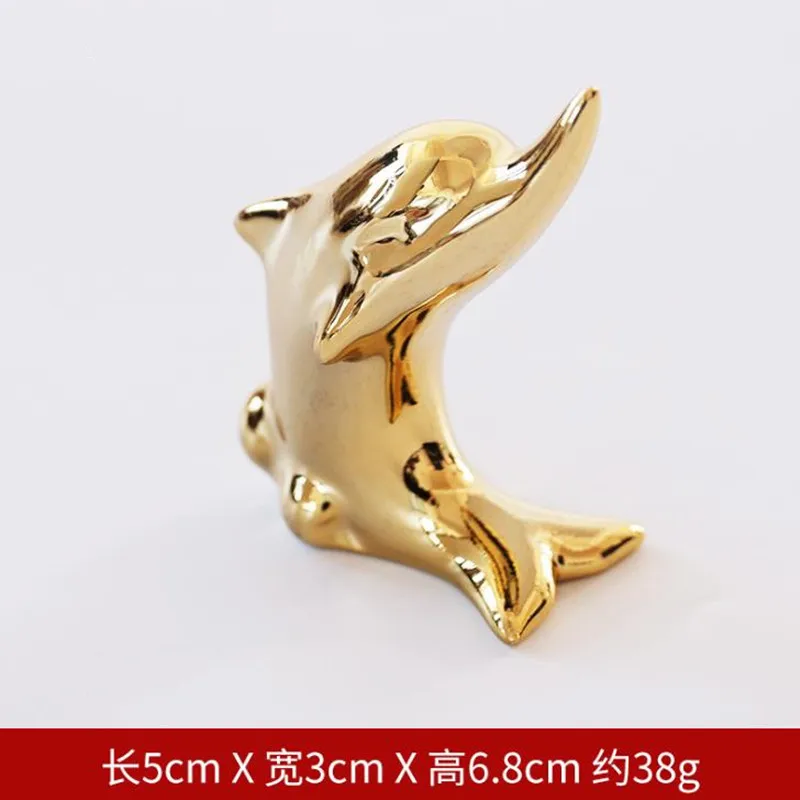 

Dolphin Gold Plating Animal Figurine Abstract Geometric Style Ceramic Fashion Sculpture Home Office Room Desktop Decoration Gift