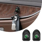 Автомобильные зажимы, органайзер USB для кабеля, автомобильный крючок для хранения эмблемы, аксессуары для Skoda Fabia Kamiq Yeti Kodiaq Karoq Octavia Rapid Superb