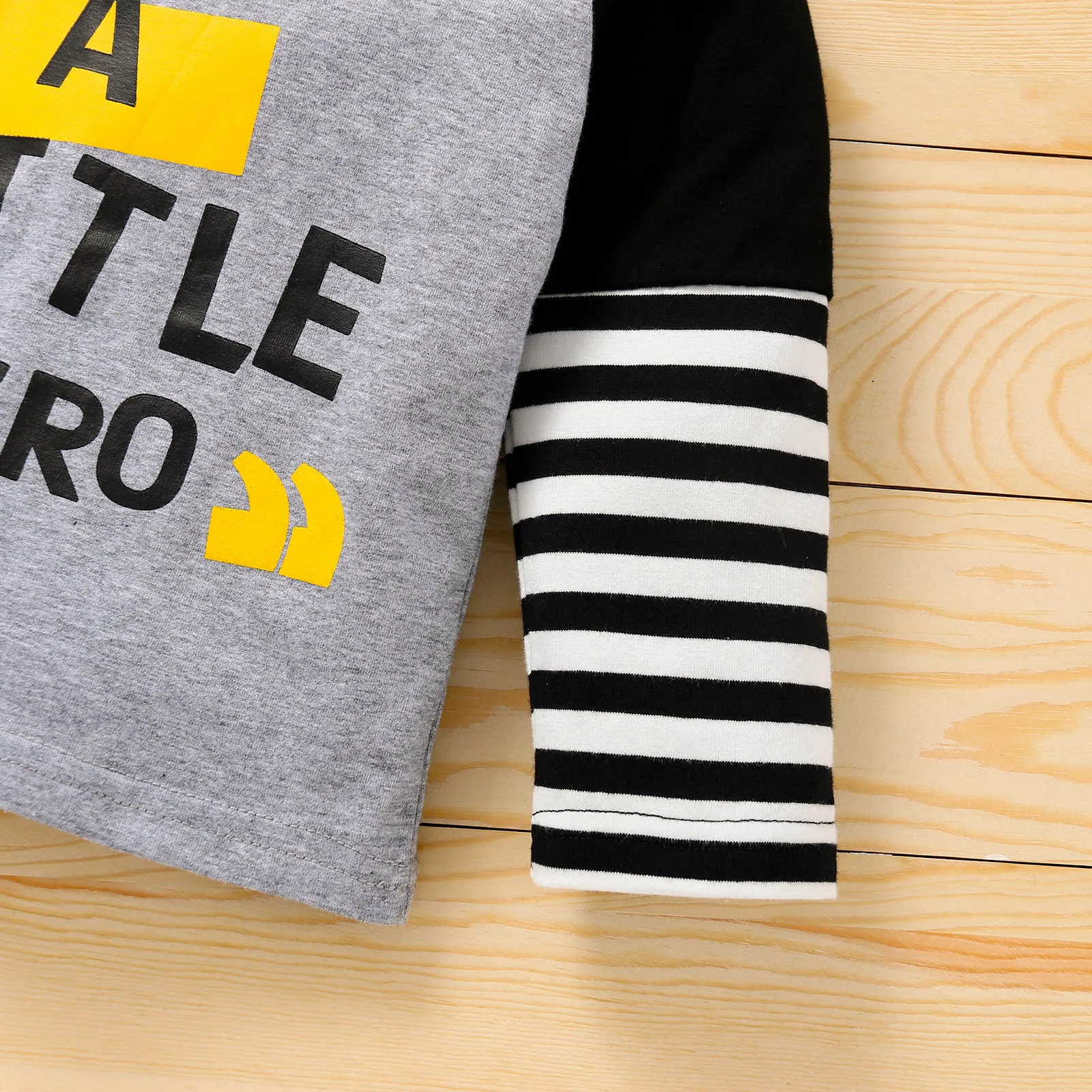 Повседневный комплект одежды из двух предметов для мальчиков пуловер с принтом