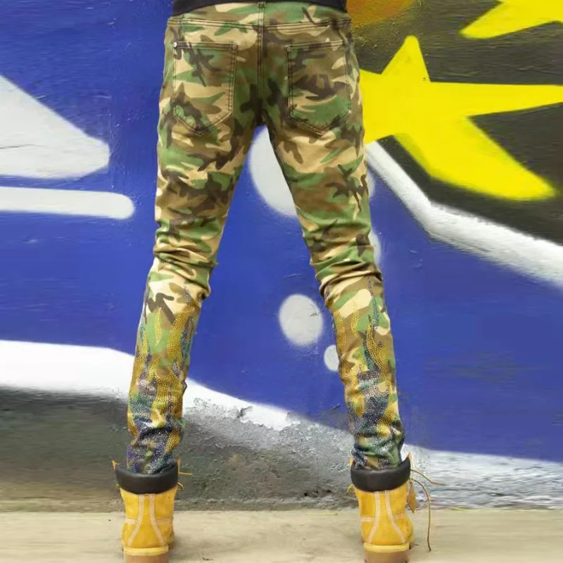 

Camouflage Jeans Men's Ripped Skinny Jeans Hole Camouflage Trousers Young Men Rhinestone Letter Pencil Pants Hip Hop Jeans