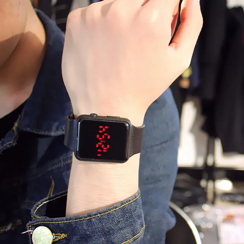 Часы детские цифровые креативные квадратные модные светящиеся спортивные