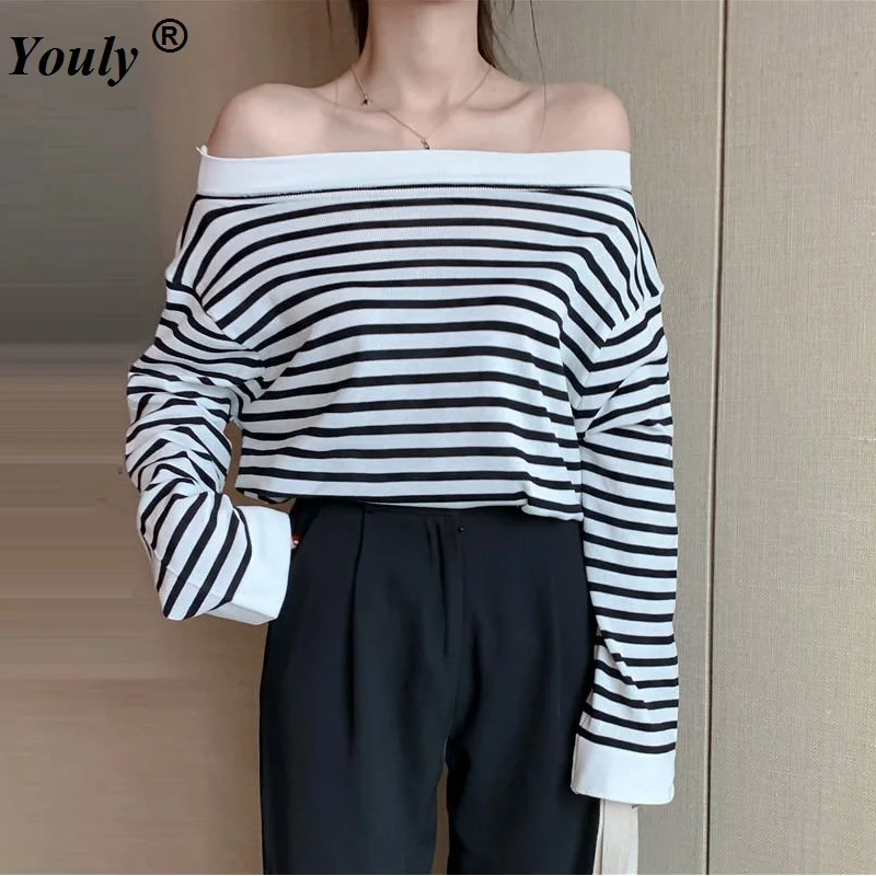 Strapless Off Shoulder Stripe Knited Top Sweater Pullover Women 2021 Sexy Vintage Simple Casual Loose Long Sleeve Top Sweater