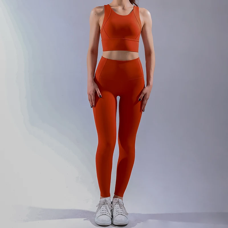 

2021 новый простой тело тела жилет Быстросохнущий впитывающий Йога Спортивный комплект для женщин PTS2201