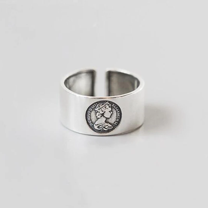 

Punk Wide Tibetan Silver Engraved Rings Vintage Dollar Coin Queen Face Portrait Adjustable Rings for Women Statement Jewelry