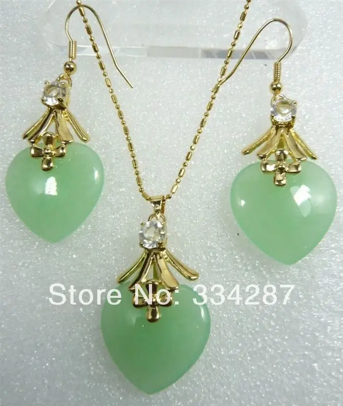 

Beautiful gold plate stone pendant necklace earrings set